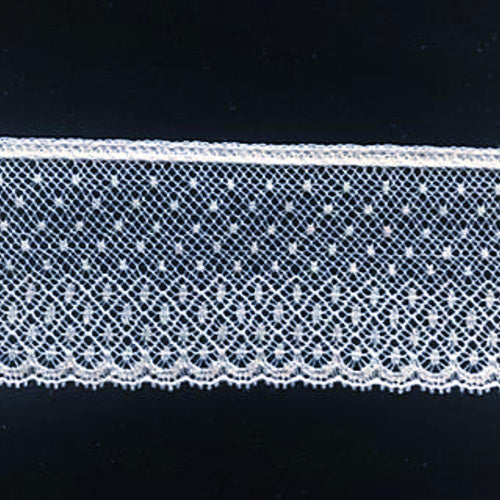 L-33 White and Ivory - Lace Edging - 40mm with Dotted Design.