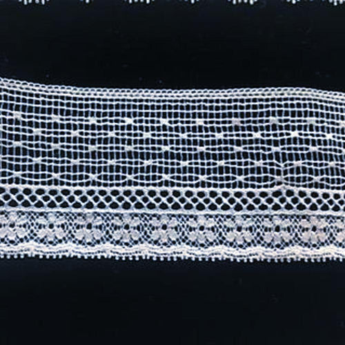 L-59 White and Ecru - Lace Edging - 40mm variation on Bow Design.