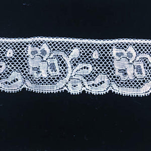 L-114 White - Lace Edging - 35mm Rose Design.