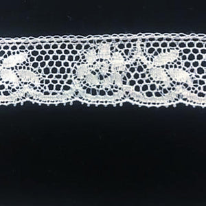 L-156B White - Lace Edging - 22mm Flower and Leaf Design.