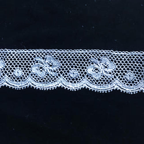 L-343 White - Lace Edging - 20mm Bow Design.
