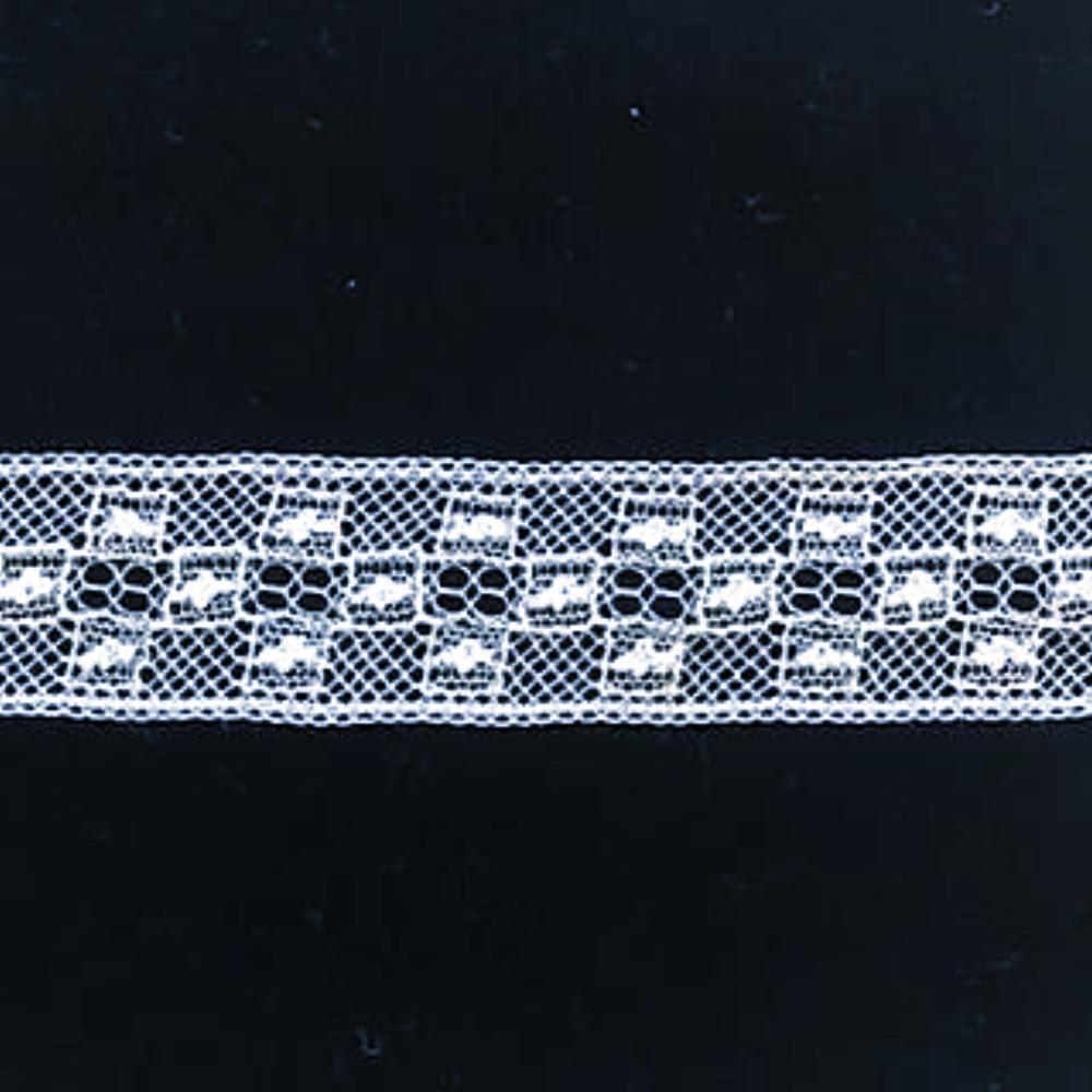 L-467 White and Ivory - Lace Insertion - 15mm Square Pattern.